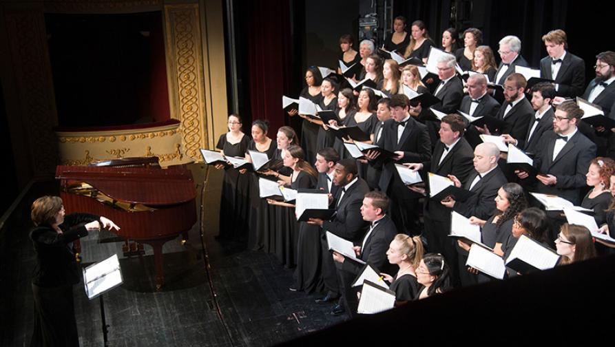 Southern's choir singing