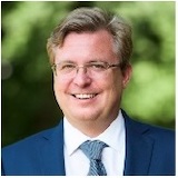 Dr. Stephen Hegedus
