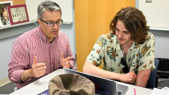 Advisor and Student working on transfer credits