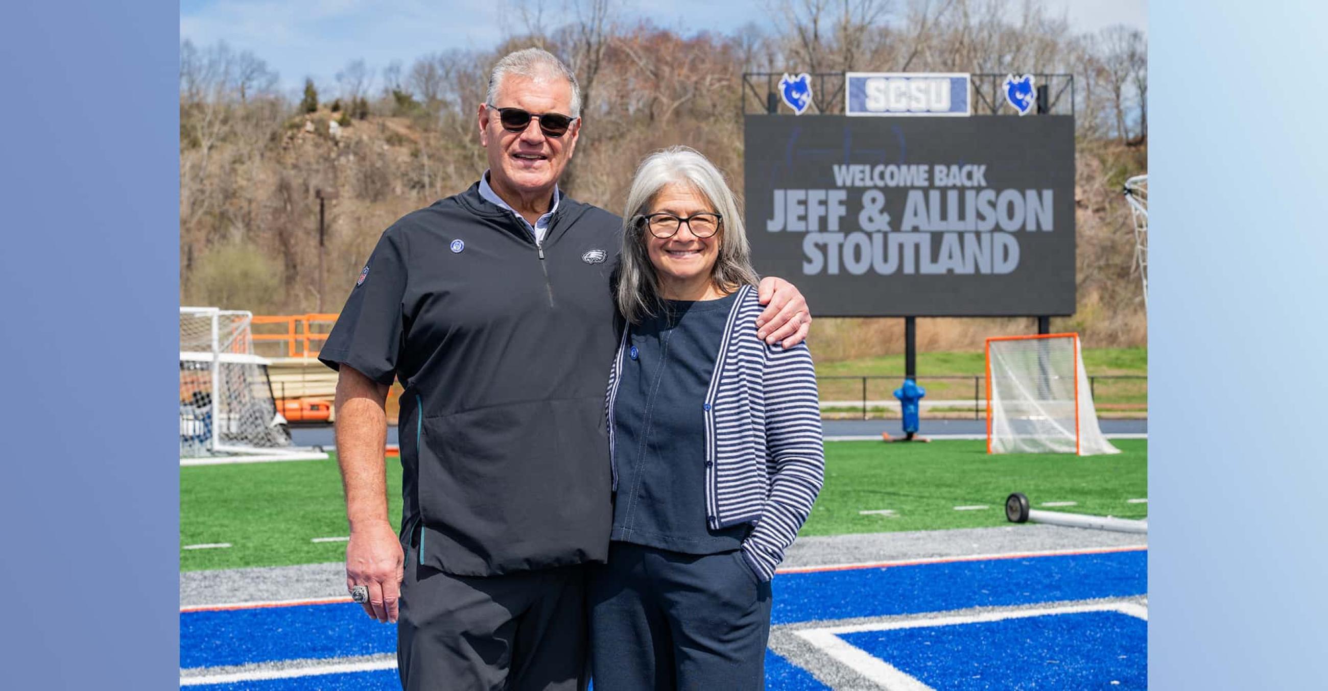 Jeff Stoutland '84, MS '86, and Allison Stoutland, MS ’88, SYC ’91
